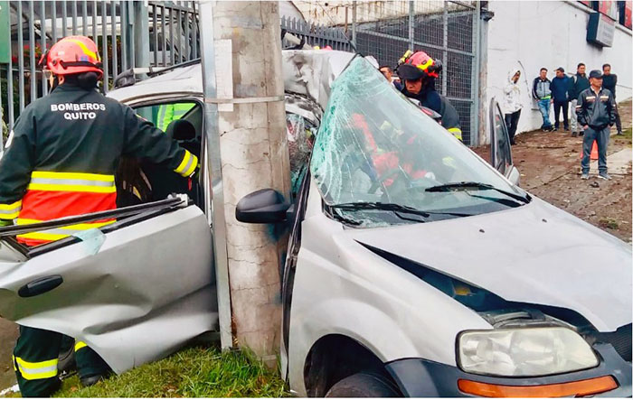 una-persona-murio-en-accidente-de-transito-en-el-norte-de-quito-ecuador221.com_.ec- Una persona murió en accidente de tránsito en el norte de Quito