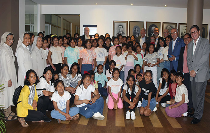 ninas-del-hogar-manuel-galecio-de-alausi-disfrutan-de-actividades-en-guayaquil-ecuador221.com_.ec_ Niñas del Hogar Manuel Galecio de Alausí disfrutan de actividades en Guayaquil