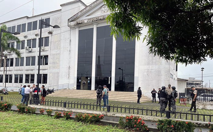 amenaza-de-bomba-en-la-casa-judicial-de-quevedo-ecuador221.com_.ec_ Amenaza de bomba en la Casa Judicial de Quevedo