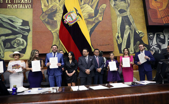 El Pleno De La Asamblea Posesionó A Los Miembros Del Consejo De ...