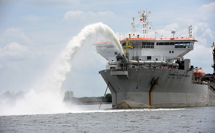 firman-convenio-para-llevar-a-15-metros-de-profundidad-el-canal-de-acceso-a-los-puertos-de-guayaquil-ecuador221.com_.ec_ Firman convenio para llevar a 15 metros de profundidad el canal de acceso a los puertos de Guayaquil