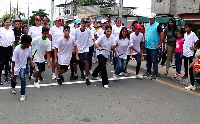 celebran-dia-mundial-contra-el-trabajo-infantil-con-una-carrera-atletica-ecuador221.com_.ec_ Celebran Día Mundial Contra el Trabajo Infantil con una carrera atlética