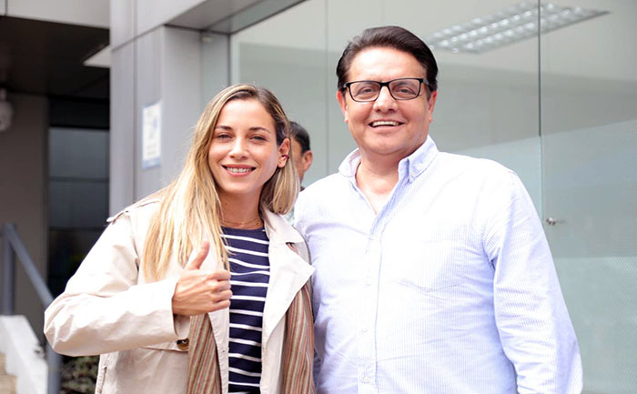 ecuador 221 fernando-villavicencio-y-andrea-gonzalez-inscribieron-su-candidatura-ecuador221.com_.ec- Fernando Villavicencio y Andrea González inscribieron su candidatura