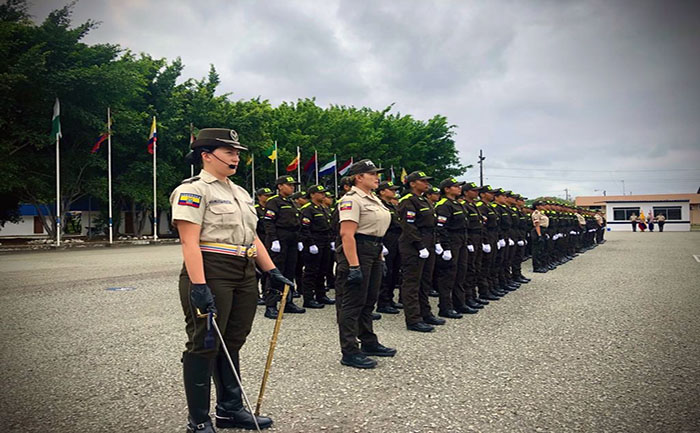 aspirantes-a-policias-de-la-xi-cohorte-presentaron-revista-de-instruccion-ecuador221.com_.ec_ Aspirantes a Policías de la XI Cohorte presentaron revista de instrucción