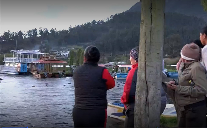 dos-fallecidos-y-dos-desparecidos-al-naufragar-bote-en-el-lago-san-pablo-ecuador221.com_.ec- Dos fallecidos y dos desparecidos al naufragar bote en el lago San Pablo