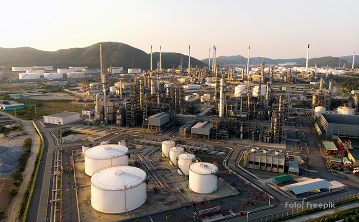 ecuador 221 ecuador-obtuvo-usd-3340-millone-por-exportacion-de-petroleo-ecuador221.com_.ec_ Ecuador obtuvo USD 3 mil millones por exportación de petróleo
