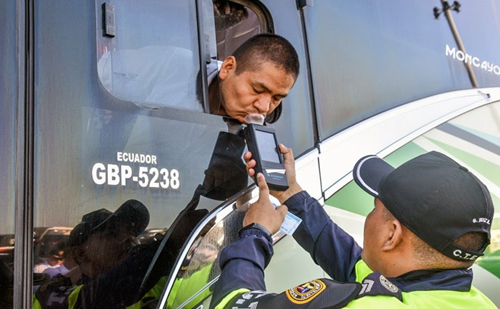 operativo-de-control-de-la-cte-dejo-12-personas-detenidas-ecuador221.com_.ec_ Operativo de control de la CTE dejó 12 personas detenidas