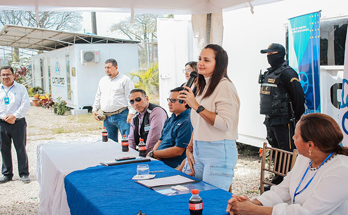 prefecta-aguinaga-solicita-aval-del-mtop-para-actualizar-los-estudios-del-quinto-puente-ecuador221.com_.ec_ Prefecta Aguiñaga solicita aval del MTOP para actualizar los estudios del "Quinto Puente"