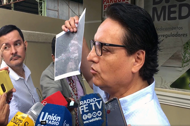ecuador 221 villavicencio-dice-no-tener-miedo-de-las-amenazas-de-las-mafias-ecuador221.com_.ec_ Villavicencio dice no tener miedo de las amenazas de las mafias