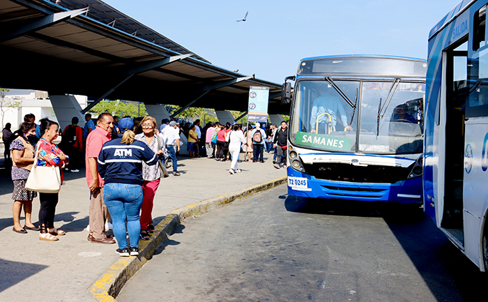 atm-socializa-el-buen-uso-de-paraderos-de-buses-urbanos-en-el-terminal-terrestre-ecuador221.com_.ec_ ATM socializa el buen uso de paraderos de buses urbanos en el Terminal Terrestre