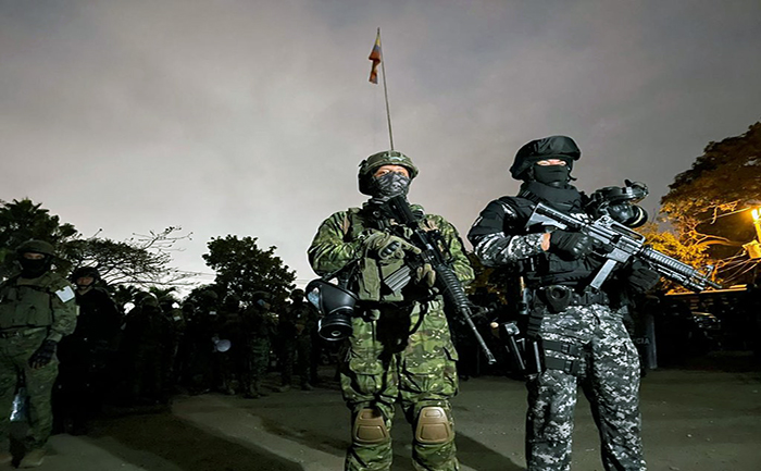 fuerzas-armadas-y-policia-nacional-intervienen-la-penitenciaria-del-litoral-ecuador221.com_.ec_ Fuerzas Armadas y Policía Nacional intervienen la Penitenciaría del Litoral