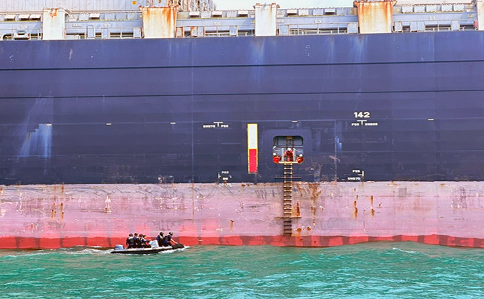 ecuador 221 guardacostas-hallaron-droga-en-un-buque-mercante-en-lugar-de-polizones-ecuador221.com_.ec_ Guardacostas hallaron droga en un buque mercante en lugar de polizones