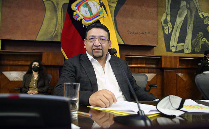 virgilio-saquicela-y-otros-exasambleistas-que-se-quedaron-sin-curul-ecuador221.com_.ec- Virgilio Saquicela y otros exasambleístas que se quedaron sin curul
