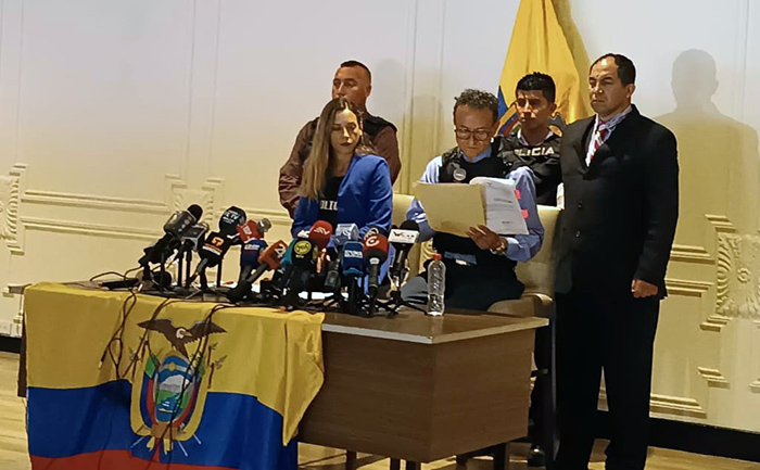 zurita-denuncia-que-camaras-provistas-por-telconet-no-cumplen-proposito-ecuador221.com_.ec_ Zurita denuncia que cámaras provistas por Telconet no cumplen propósito
