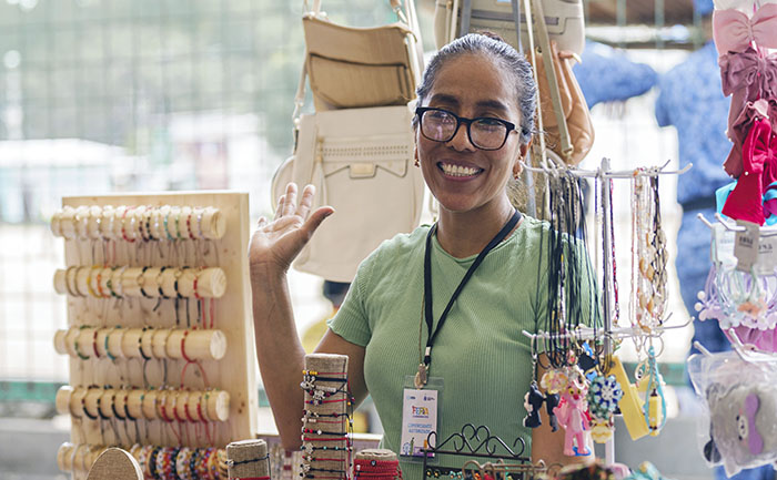 comerciantes-y-emprendedores-participaron-en-feria-ciudadana-de-puerto-hondo-ecuador221.com_.ec_ Comerciantes y emprendedores participaron en feria ciudadana de Puerto Hondo