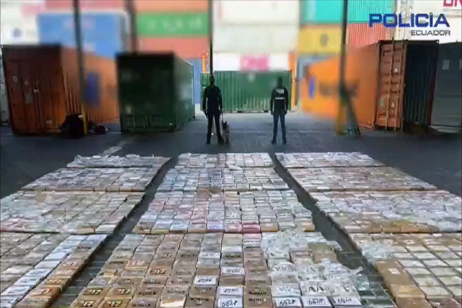 policia-incauta-1161-bloques-de-cocaina-en-un-puerto-de-guayaquil-ecuador221.com_.ec_ Policía incauta 1.161 bloques de cocaína en un puerto de Guayaquil