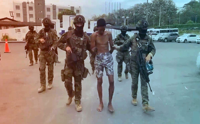 ecuador 221 militares-capturan-a-alias-cheo-peligroso-miembro-de-los-tiguerones-ecuador221.com_.ec_ Militares capturan a alias Cheo, peligroso miembro de los Tiguerones