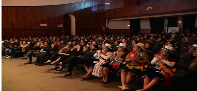 auditorio-tour-mentes Tour Mentes Extraordinarias impulsa el desarrollo personal de los azuayos 