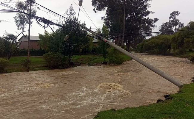 Desbordamiento del río Tomebamba