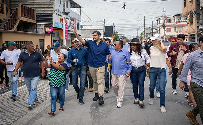 Alcalde Aquiles Alvarez