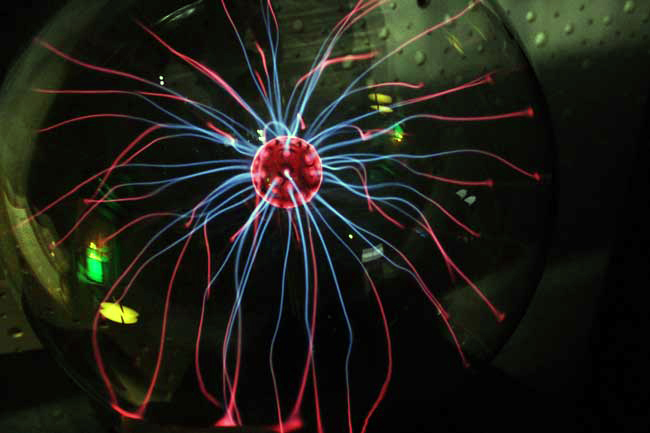 ecuador 221 dia-internacional-contra-la-contaminacion-electromagnetica-ecuador221.com_.ec_ Día Internacional contra la Contaminación Electromagnética