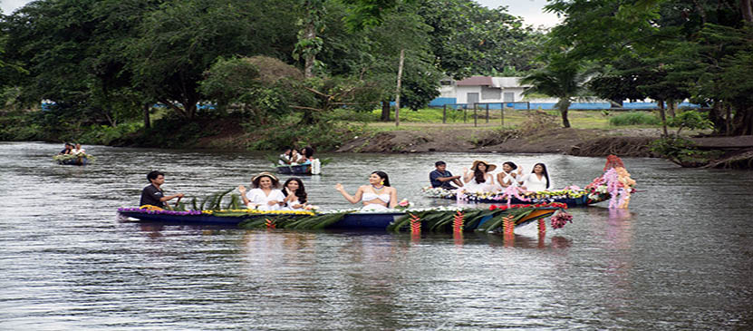 las-aspirantes-al-reinado-en-canoa Lago Agrio presentó oficialmente a sus candidatas a reina