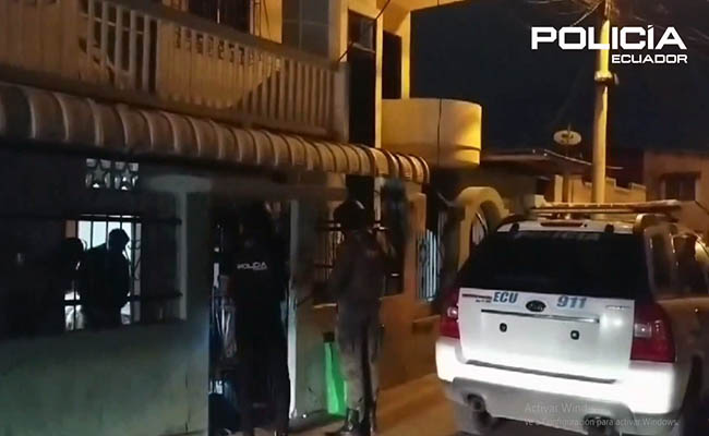 militares-y-policias-allanan-viviendas-en-busca-de-bandas-criminales-ecuador221.com_.ec_ Militares y policías allanan viviendas en busca de bandas criminales