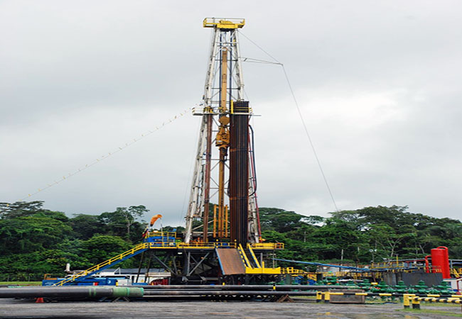 petroecuador-se-fija-meta-de-cerrar-el-ano-con-390000-barriles-diarios-ecuador221.com_.ec_ Petroecuador se fija meta de cerrar el año con 390.000 barriles diarios