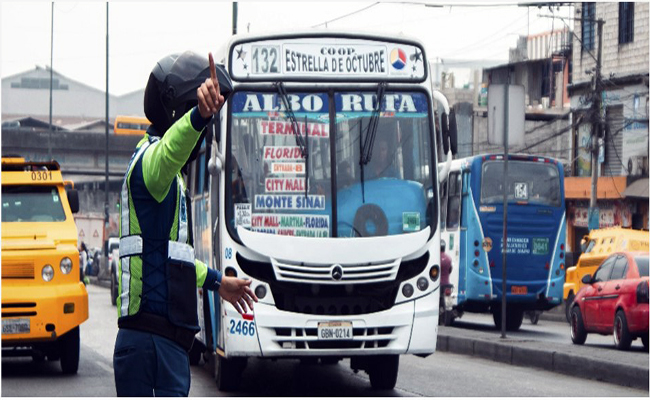 Guayquil sin transporte