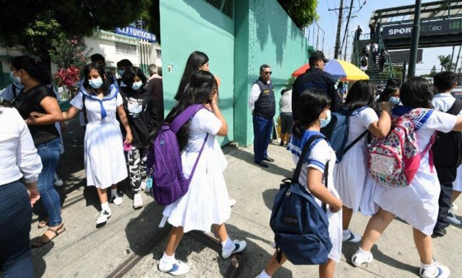 ministerio-de-educacion-cambia-horario-de-clases-durante-seis-dias-por-apagones-ecuador221.com_.ec_ Ministerio de Educación cambia horario de clases durante seis días por apagones