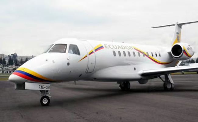 noboa-deroga-decreto-de-venta-del-avion-presidencial-ecuador221.com_.ec_ Noboa deroga decreto de venta del avión presidencial