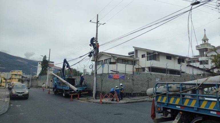 Cortes de luz en Quito se mantendrán hasta 14 horas