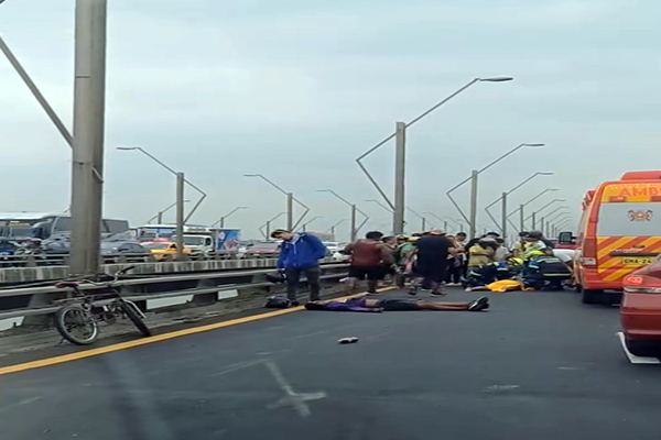 dos-fallecidos-en-accidente-en-el-puente-de-la-unidad-nacional-ecuador221.com_.ec_ Dos fallecidos en siniestro de tránsito en el puente de la Unidad Nacional