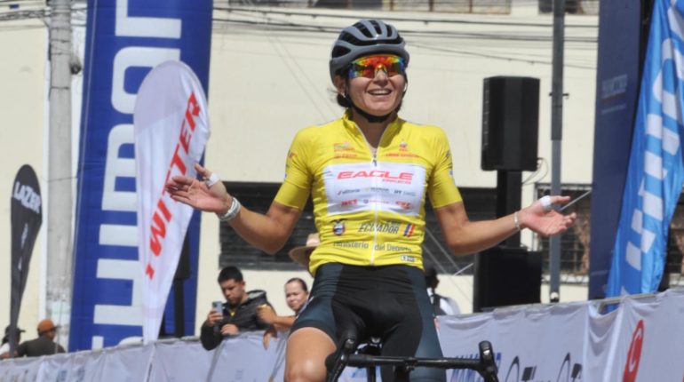 Esther Galarza conquista su segundo título en Ecuador