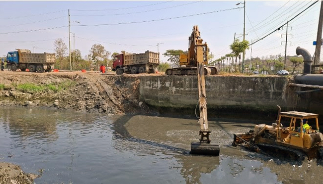 Interagua ejecuta el mantenimiento de los sistemas de aguas lluvias