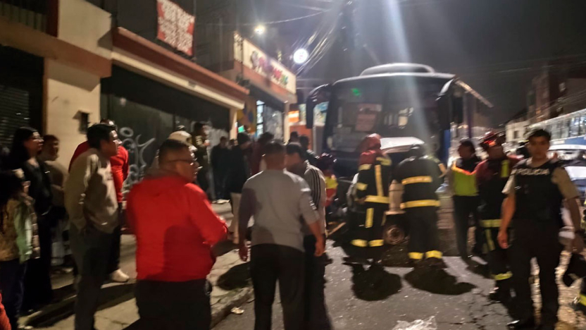 cinco-accidentes-en-quito-dejan-cuatro-heridos-horas-antes-de-navidad.ecuador221.com_.ec_ Cinco accidentes en Quito dejan cuatro heridos, horas antes de Navidad