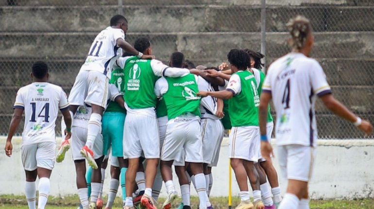 ¡Esmeraldas celebra! 22 de Julio conquista el Ascenso Nacional