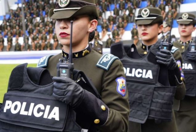 Gobierno equipará a militares y policías con 30.000 chalecos