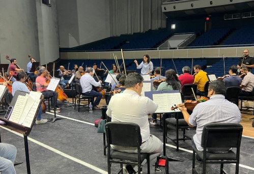 la-orquesta-sinfonica-de-guayaquil-celebra-navidad-con-musica.ecuador221.com_.ec_ La Orquesta Sinfónica de Guayaquil celebra Navidad con música