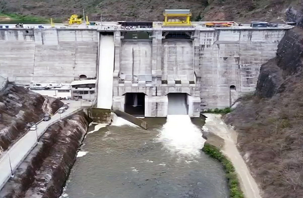 La segunda turbina de la central Alluriquín inicia pruebas