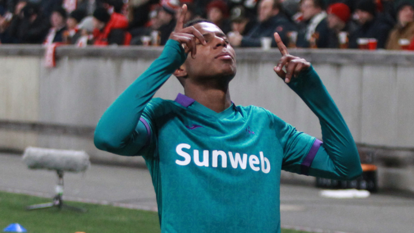 nilson-angulo-lidera-el-triunfo-del-anderlecht-en-europa-league.ecuador221.com_.ec_ Nilson Angulo lidera el triunfo del Anderlecht en Europa League
