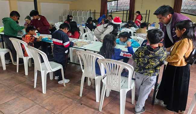 ninas-ninos-y-adolescentes-participan-en-las-colonias-navidenas-del-mies-ecuador221.com_.ec_ Niñas, niños y adolescentes participan en las colonias navideñas del MIES