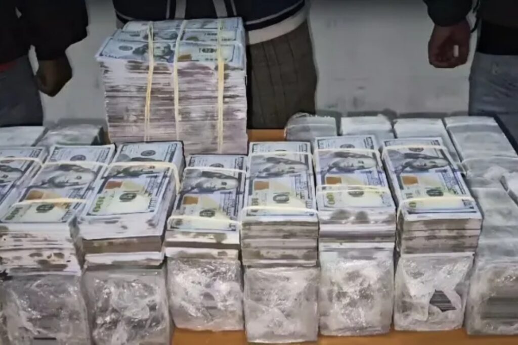 policia-descubre-casi-12-millones-de-dolares-falsos-en-quito.ecuador221.com_.ec_ Policía descubre casi 12 millones de dólares falsos en Quito
