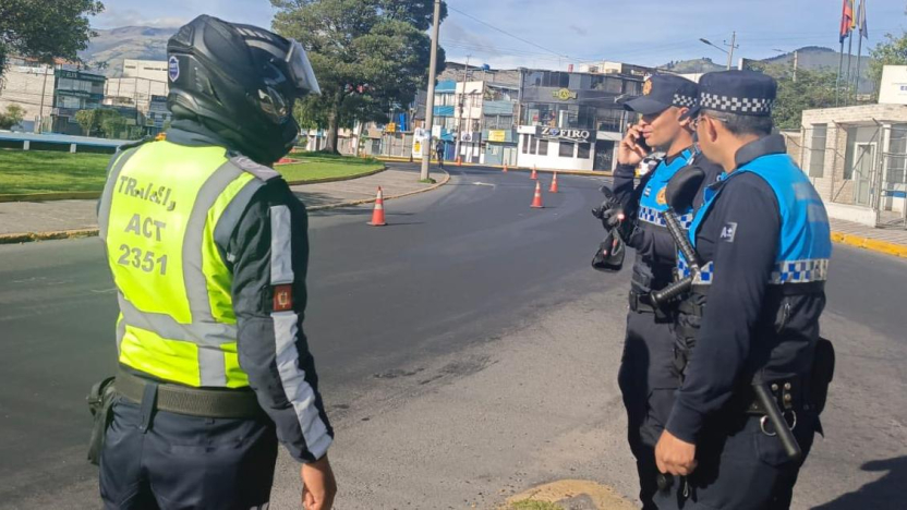 ecuador 221 restricciones-y-excepciones-del-pico-y-placa-en-quito.ecuador221.com_.ec_ Restricciones y excepciones del Pico y Placa en Quito