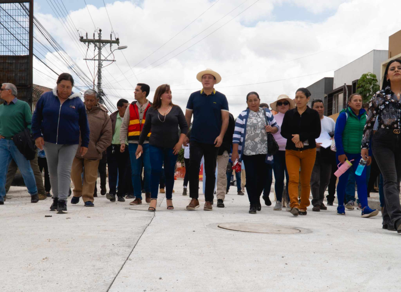 alcalde-zamora-supervisa-obras-en-cuenca.ecuador221.com_.ec_ Alcalde Zamora supervisa obras en Cuenca