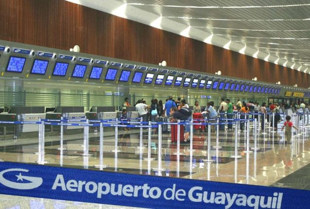 Aumento de tarifas en aeropuerto José Joaquín de Olmedo