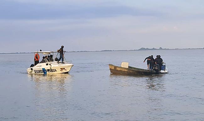 Camaroneros piden más seguridad en el Golfo de Guayaquil