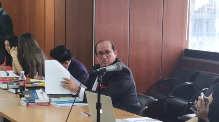 Eduardo Franco Loor dice que ya asumió como vocal principal del CPCCS