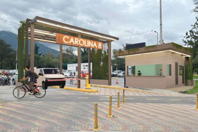 Estacionamientos de La Carolina cerrados por 30 días