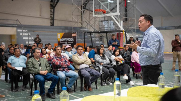 Renuevan permisos y asignaciones para operadores de transporte en Cuenca